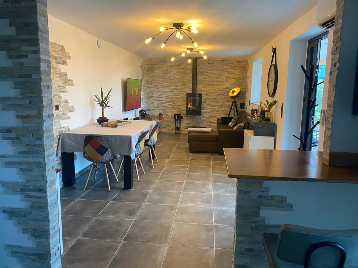 Peri Villa Ghjuvan - Sea, Mountain & Spa מראה חיצוני תמונה