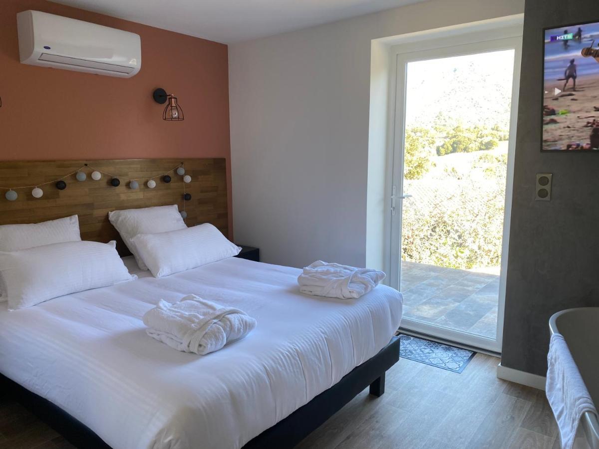 Peri Villa Ghjuvan - Sea, Mountain & Spa מראה חיצוני תמונה